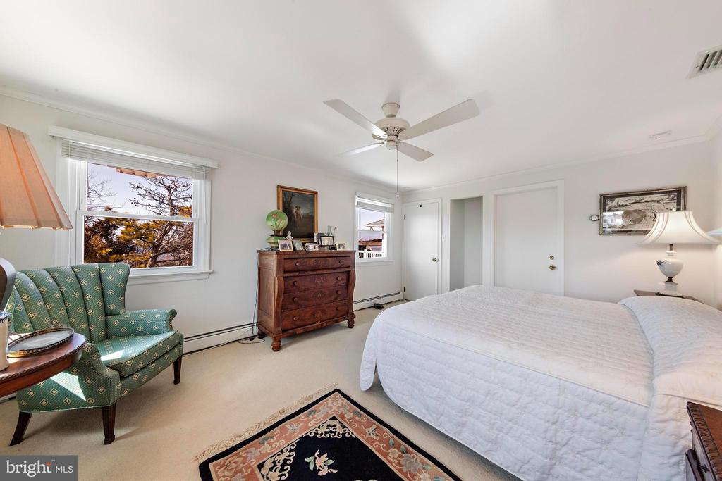 3700 W 38TH STREET