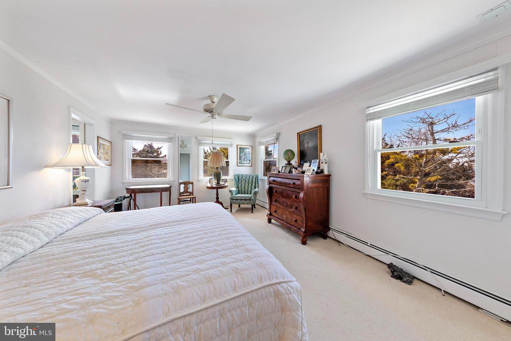 3700 W 38TH STREET