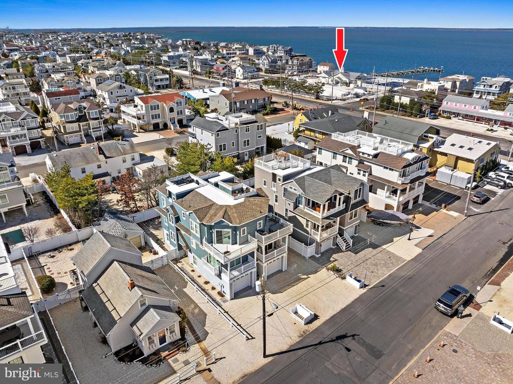14 E NORTH CAROLINA AVENUE Unit: B
