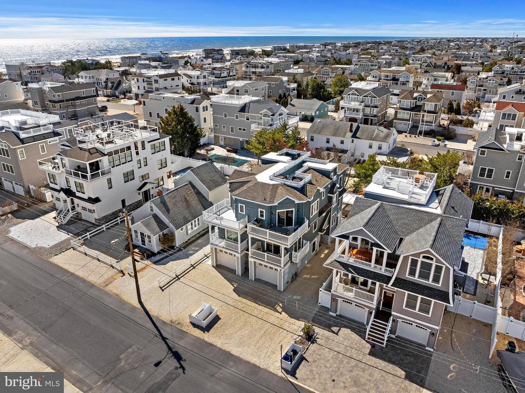 14 E NORTH CAROLINA AVENUE Unit: B