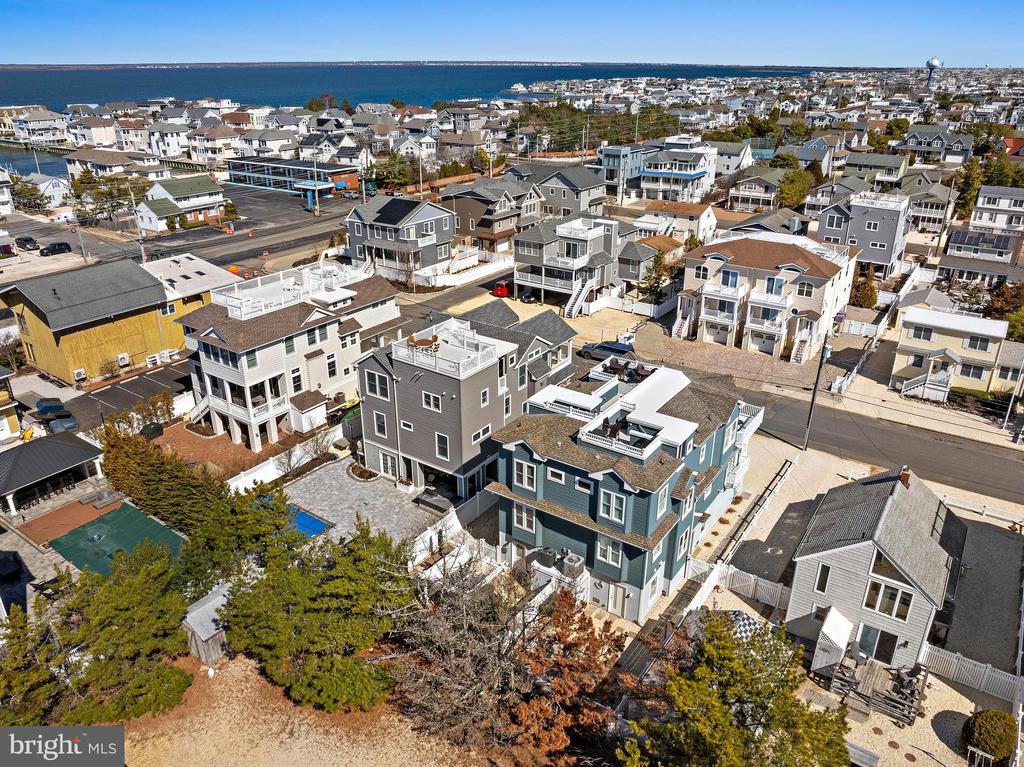 14 E NORTH CAROLINA AVENUE Unit: B