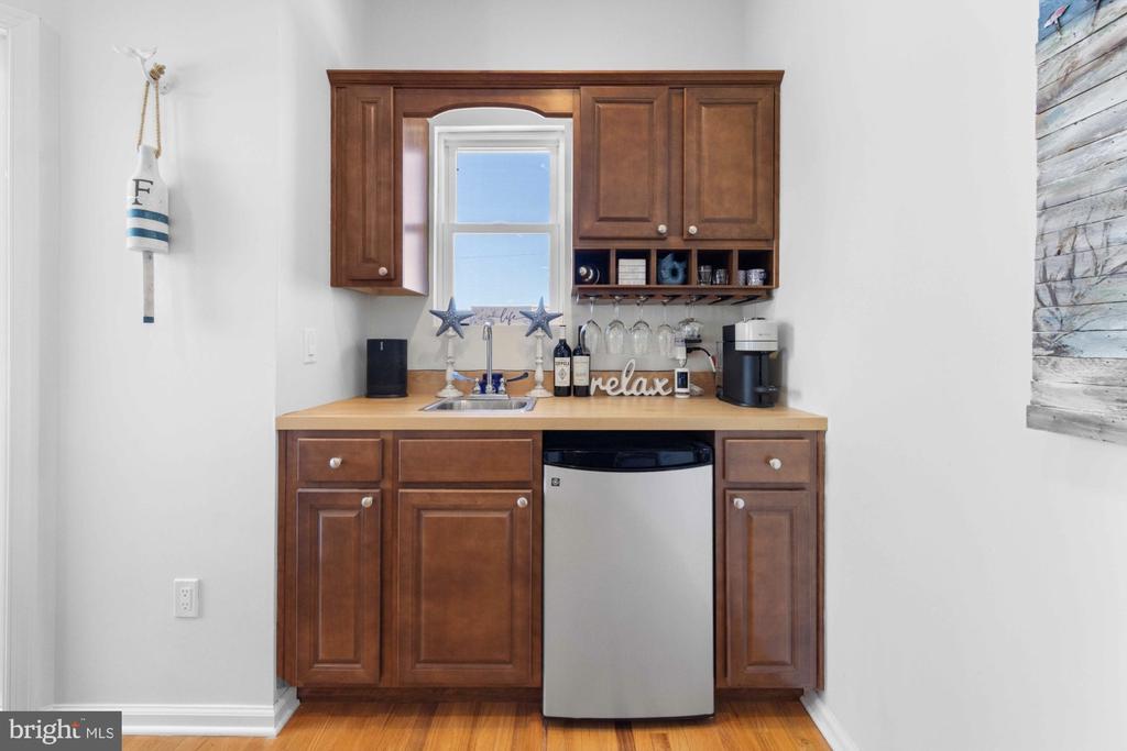 14 E NORTH CAROLINA AVENUE Unit: B