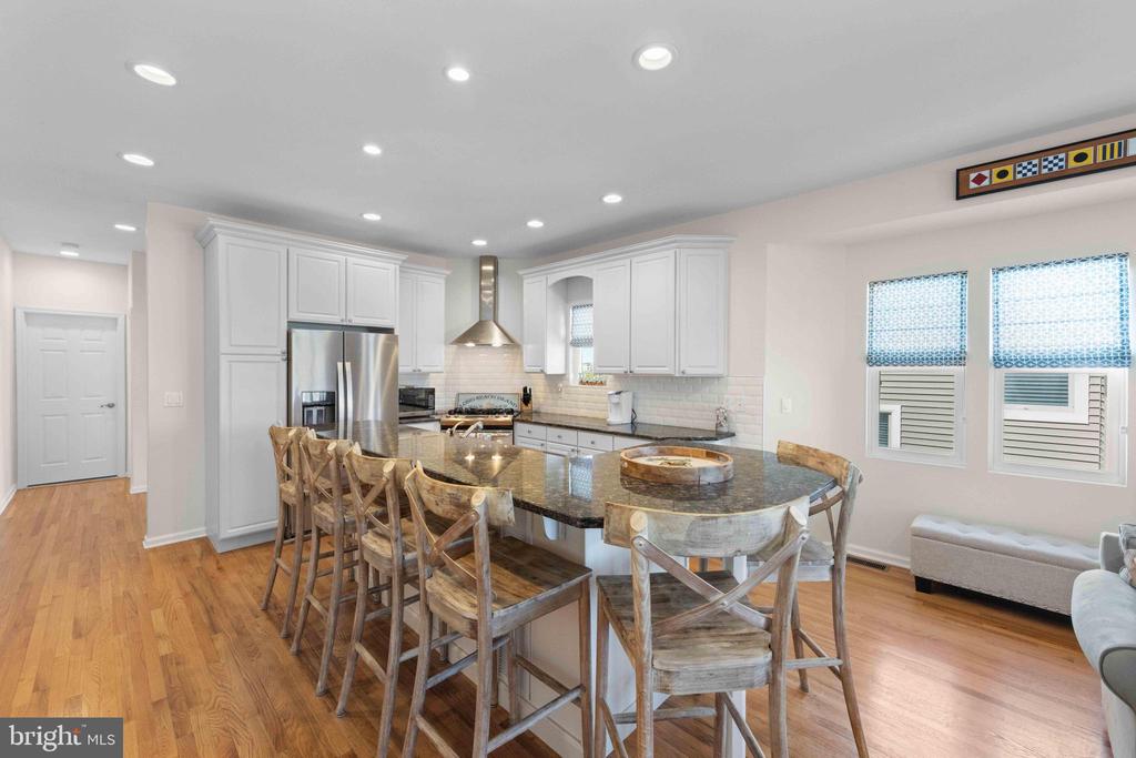 14 E NORTH CAROLINA AVENUE Unit: B