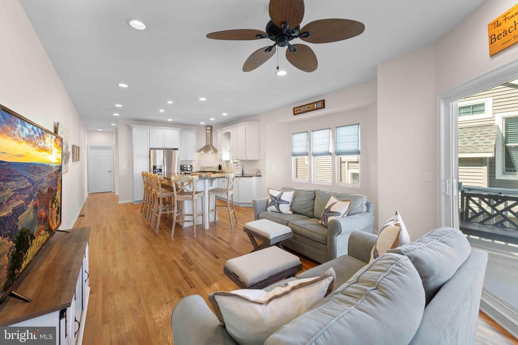 14 E NORTH CAROLINA AVENUE Unit: B