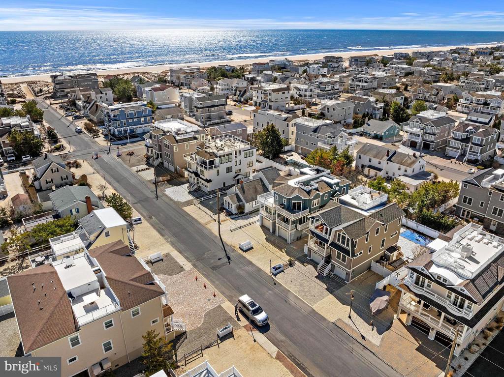 14 E NORTH CAROLINA AVENUE Unit: B