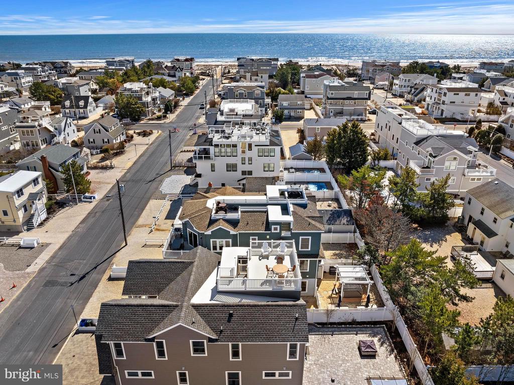 14 E NORTH CAROLINA AVENUE Unit: B