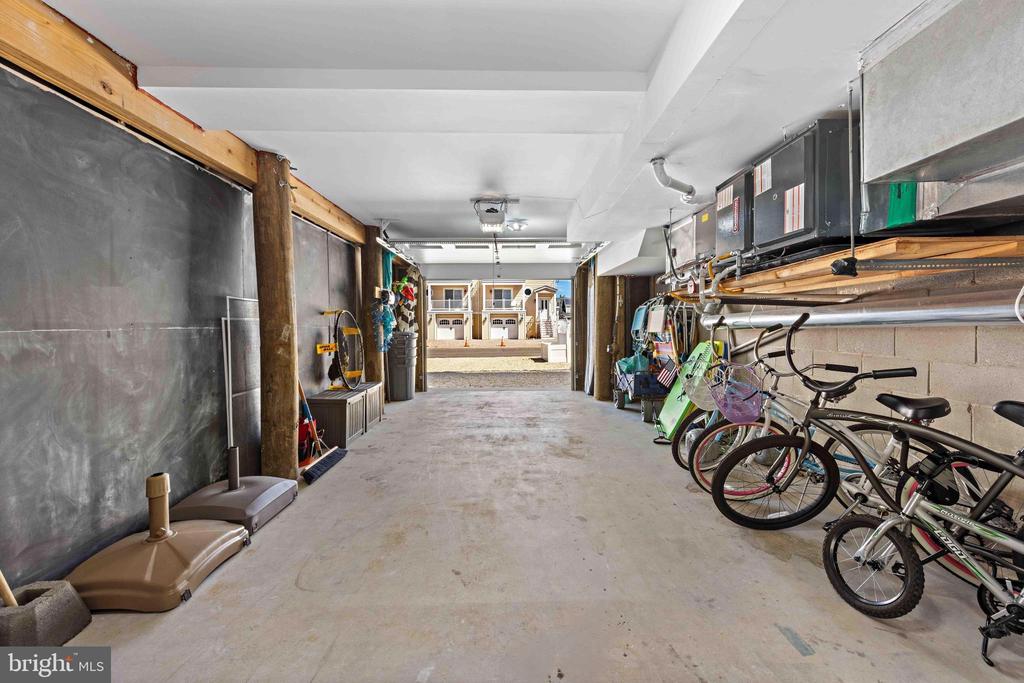14 E NORTH CAROLINA AVENUE Unit: B