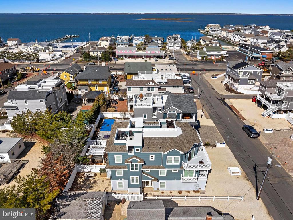 14 E NORTH CAROLINA AVENUE Unit: B