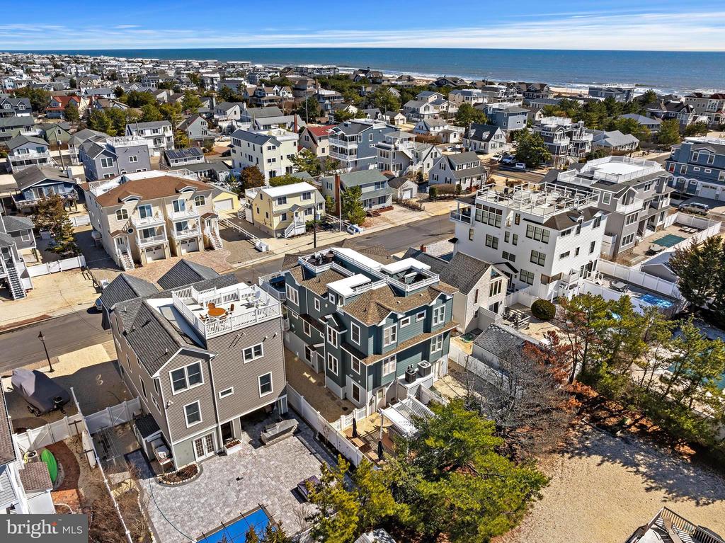 14 E NORTH CAROLINA AVENUE Unit: B
