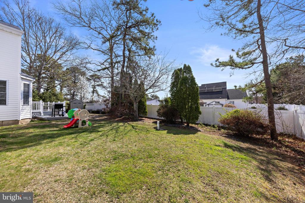 203 RIPTIDE AVENUE