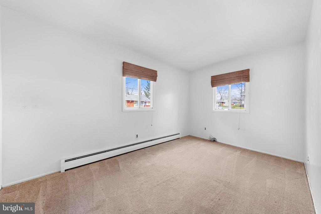14 B HERON STREET S