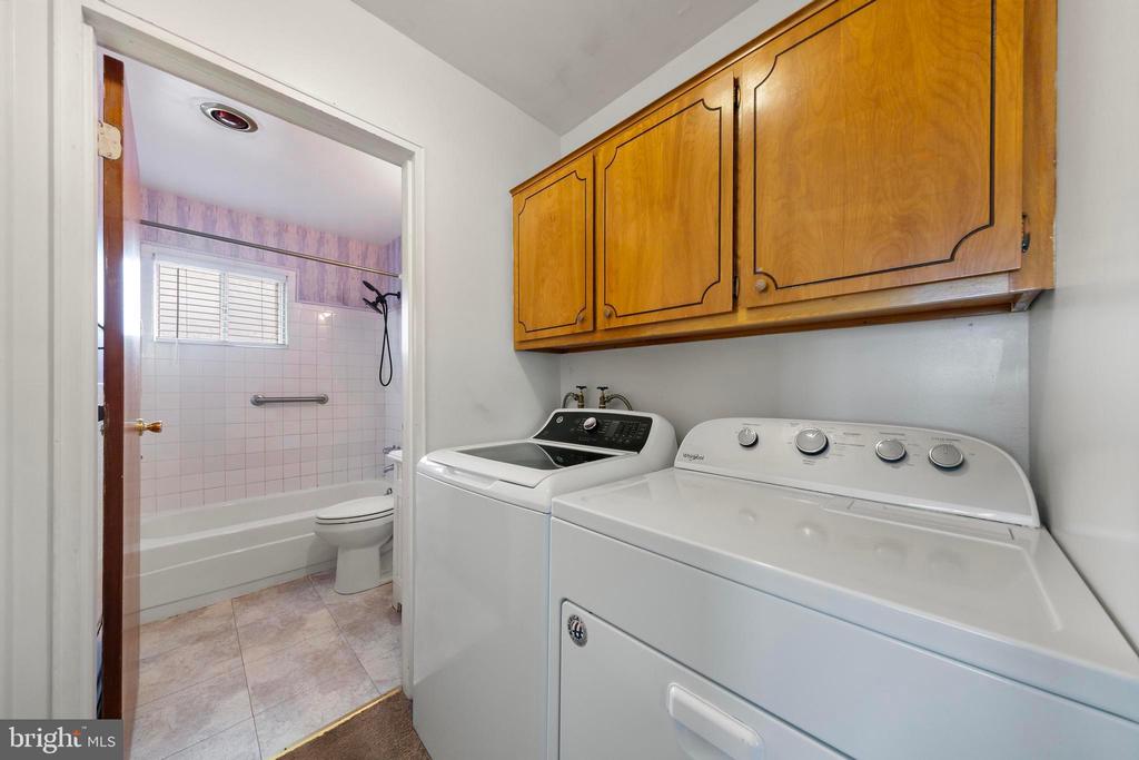 14 B HERON STREET S