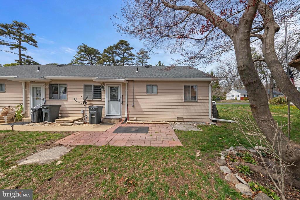 14 B HERON STREET S
