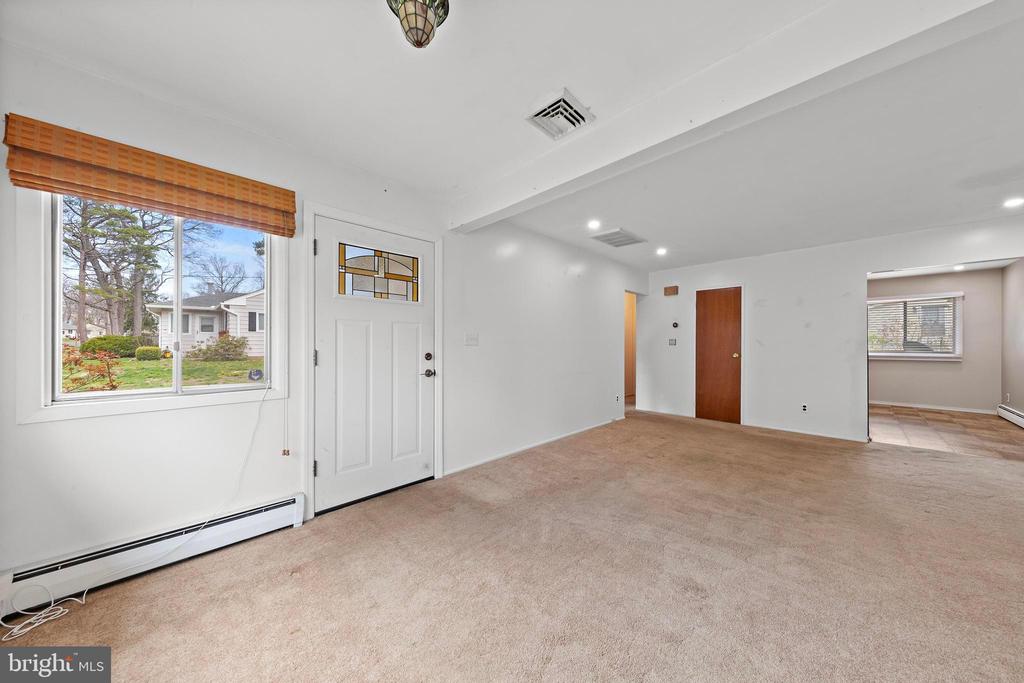 14 B HERON STREET S