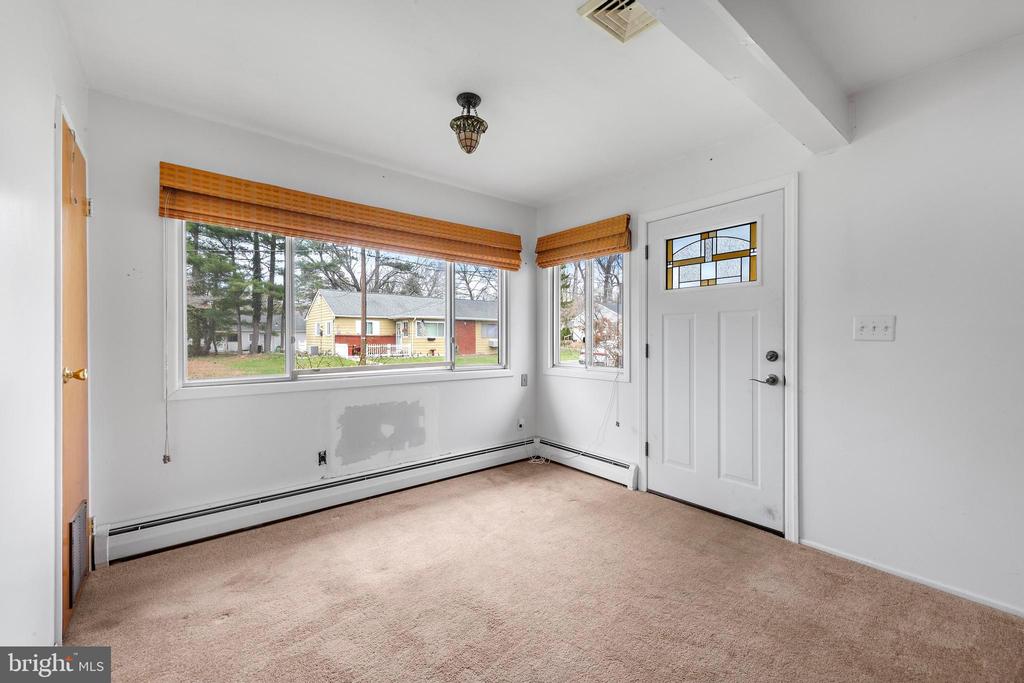 14 B HERON STREET S
