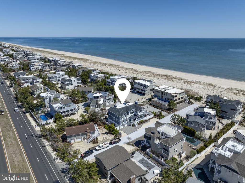 1013 - B LONG BEACH