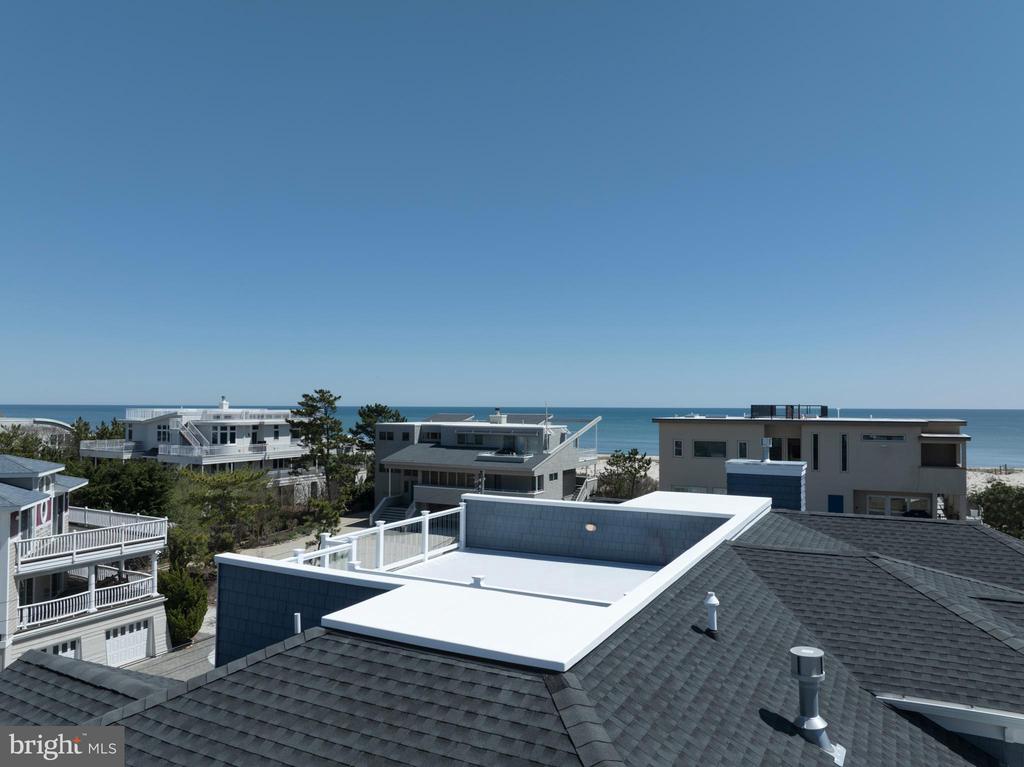 1013 - B LONG BEACH