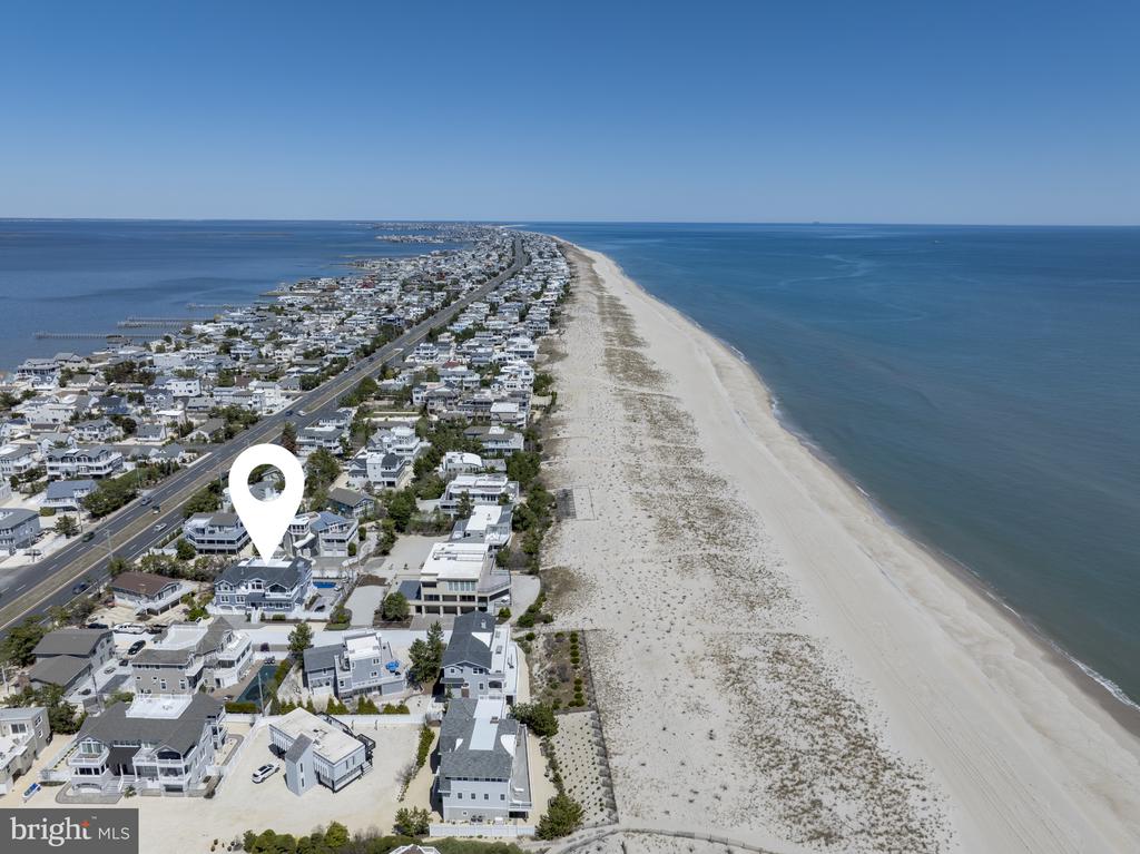 1013 - B LONG BEACH