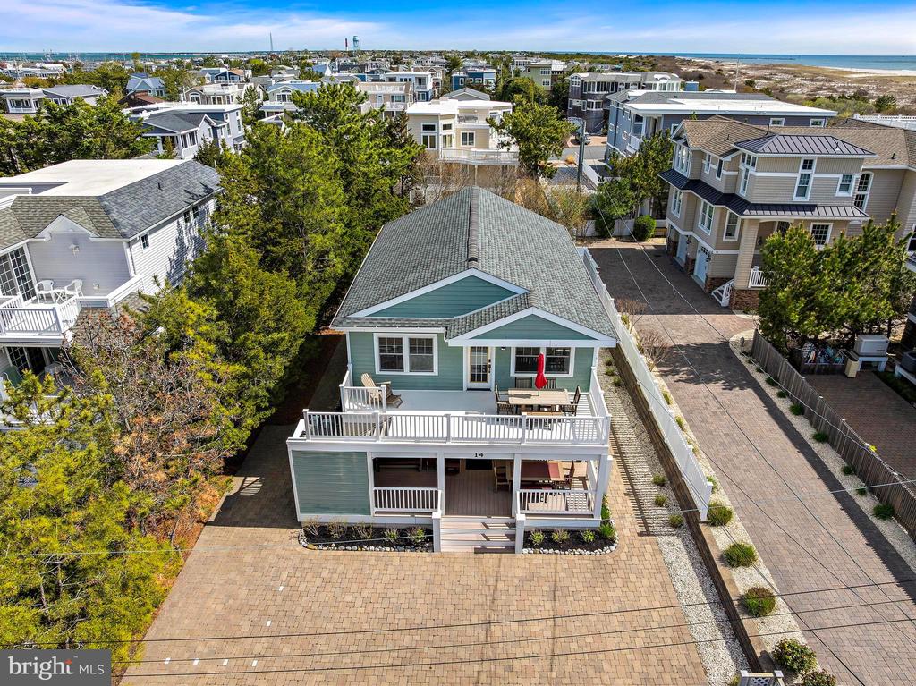 14 E 25 STREET