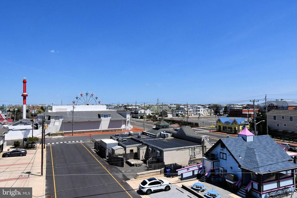 510 N BAY AVENUE Unit: 303