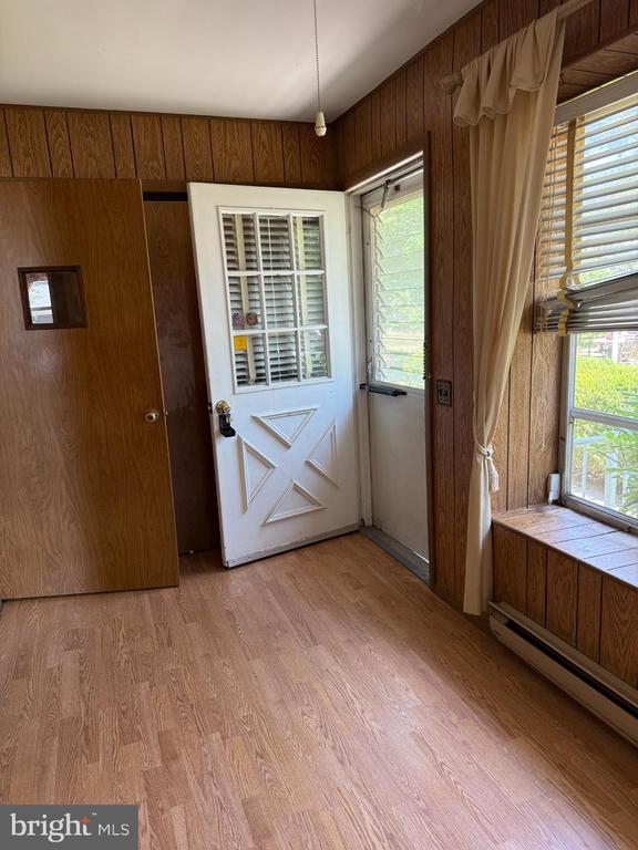 146 B HUDSON PARKWAY Unit: B