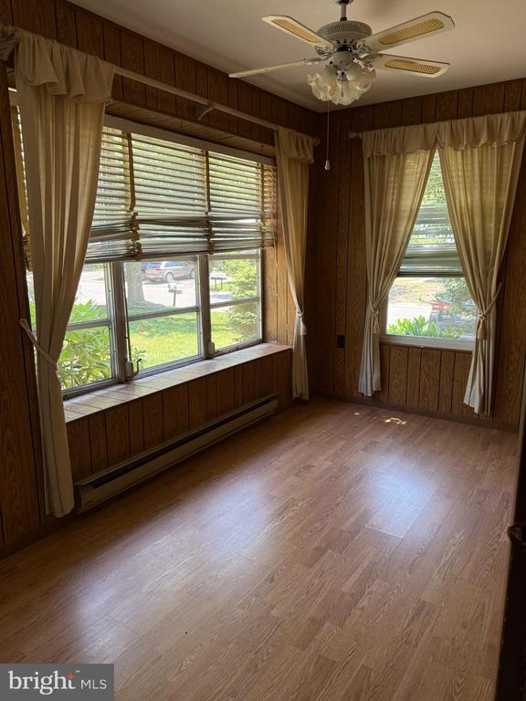 146 B HUDSON PARKWAY Unit: B