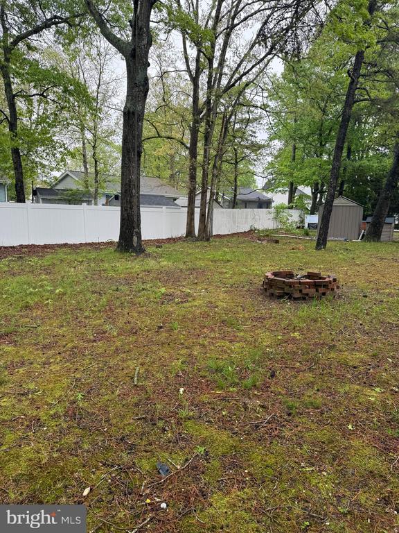35 ATLANTIS AVENUE Unit: B