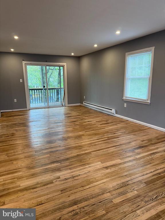35 ATLANTIS AVENUE Unit: B