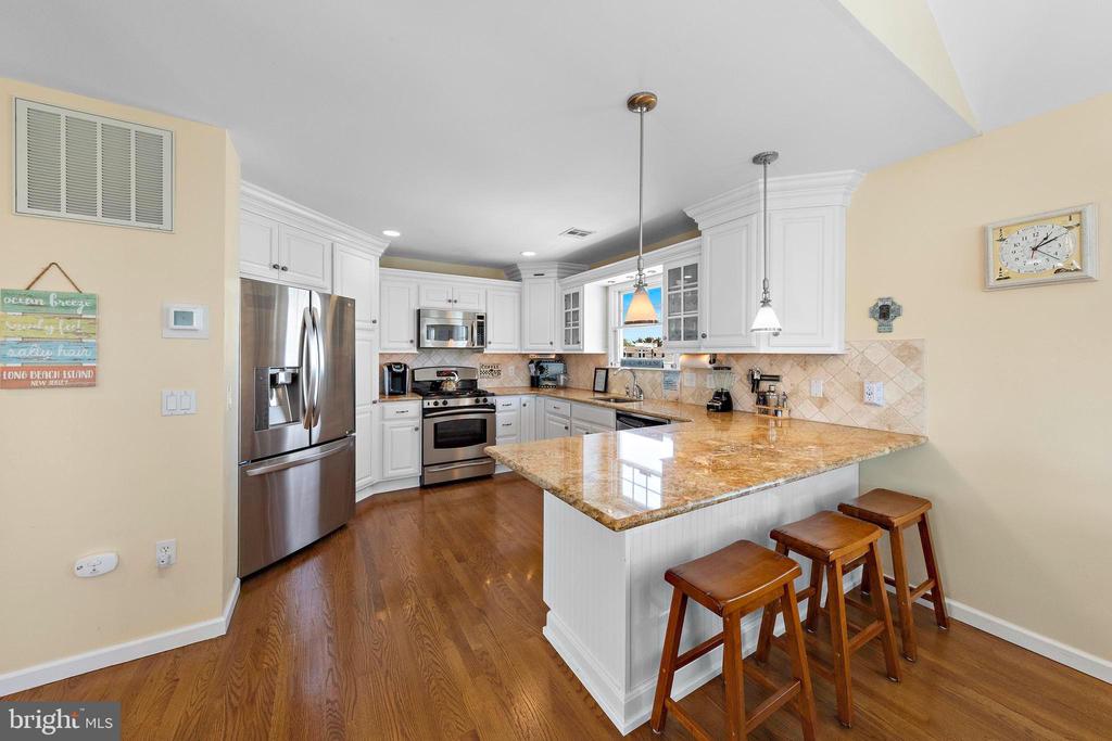 127 E 13TH STREET