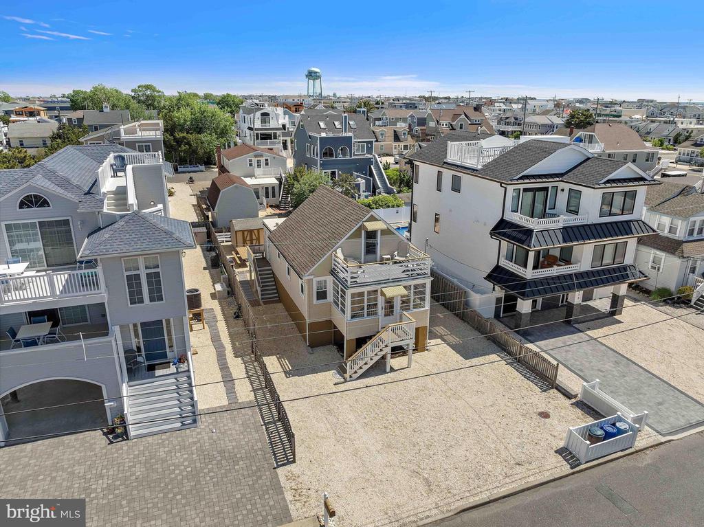 215 W 23RD STREET