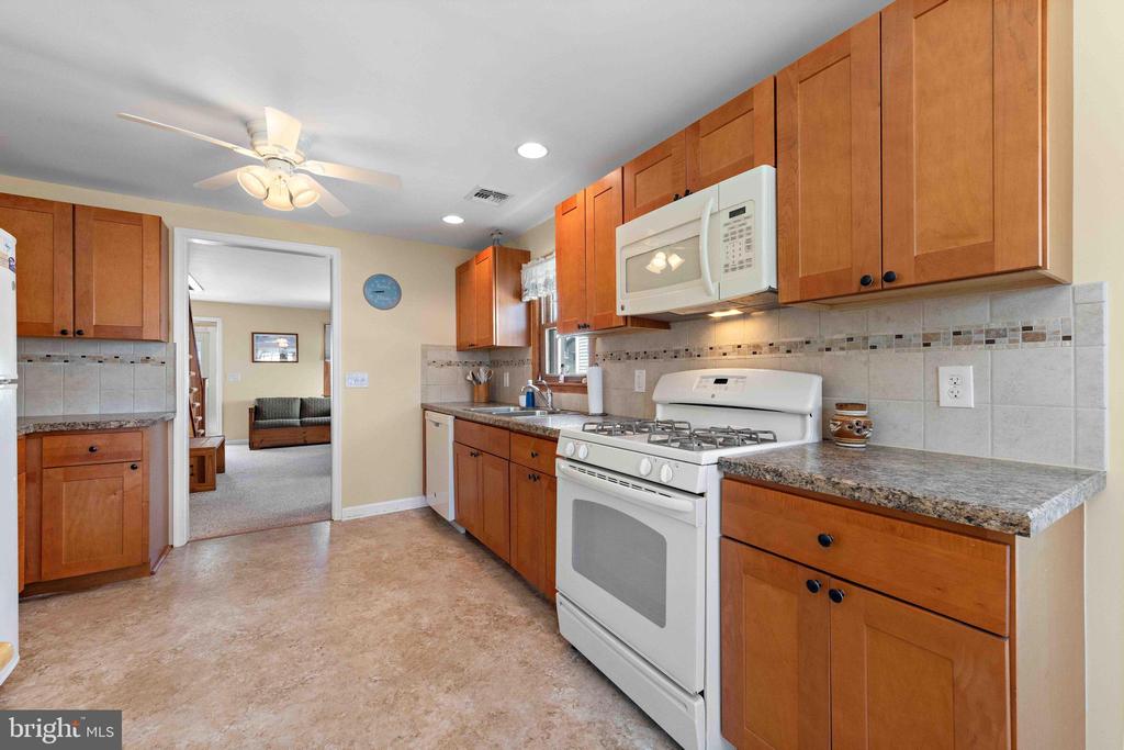 215 W 23RD STREET