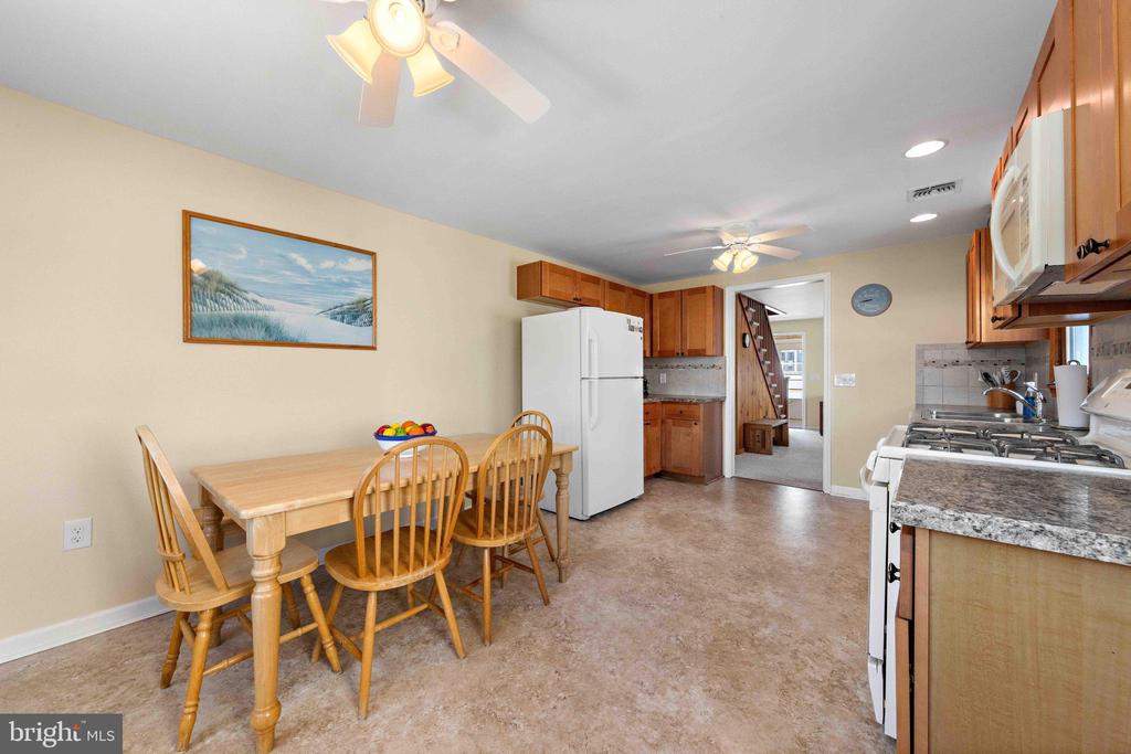 215 W 23RD STREET