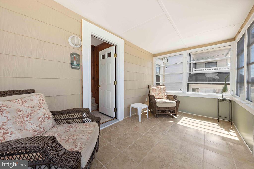 215 W 23RD STREET