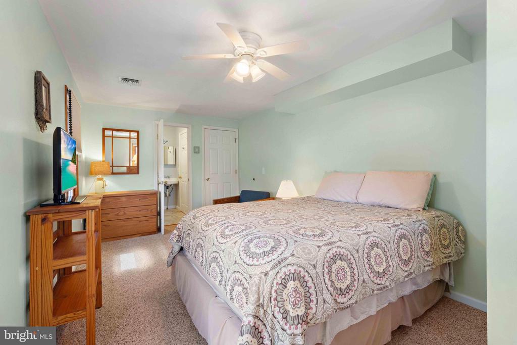 215 W 23RD STREET