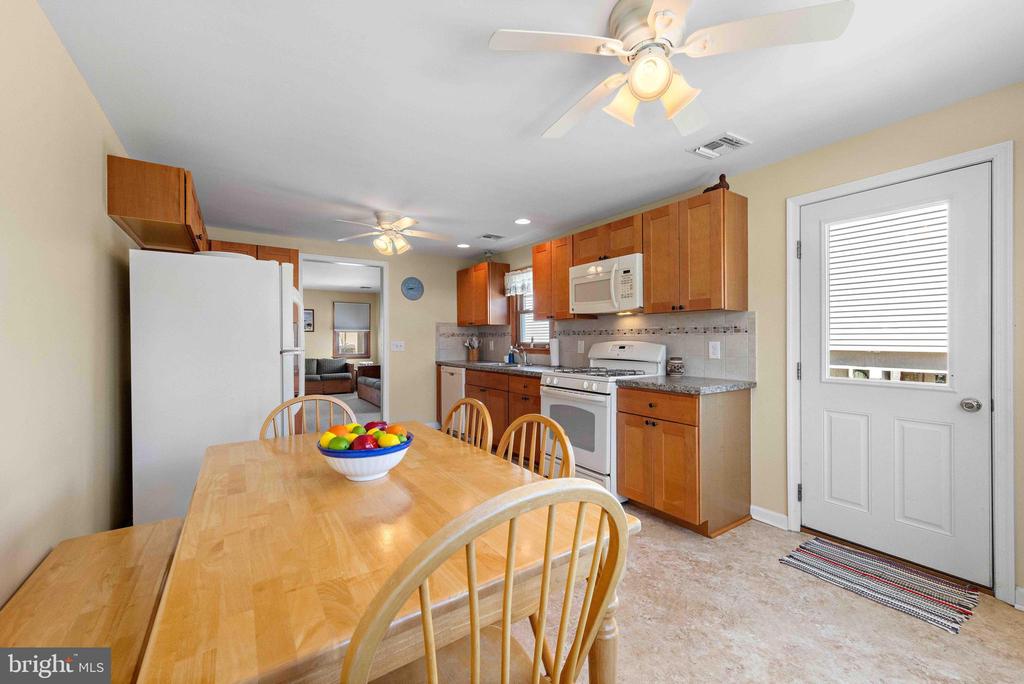 215 W 23RD STREET