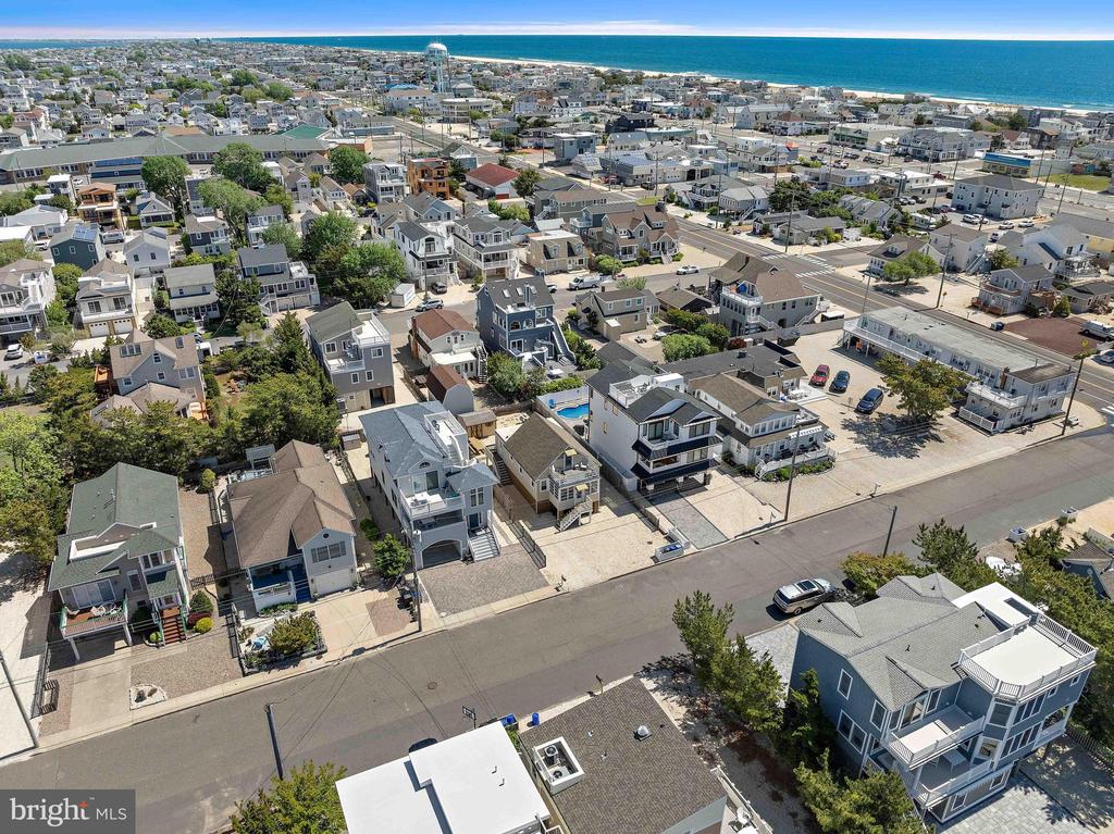 215 W 23RD STREET