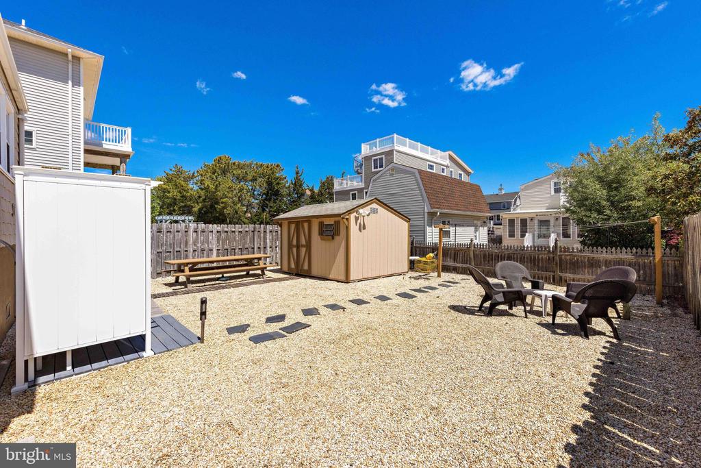 215 W 23RD STREET