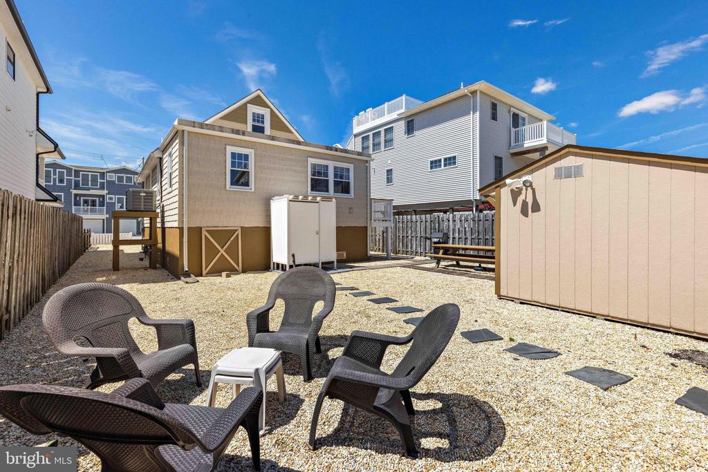 215 W 23RD STREET