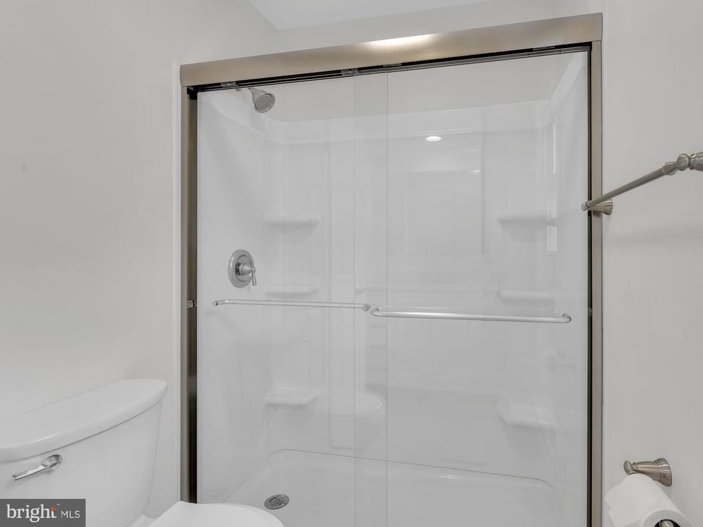 28 SYCAMORE ROAD Unit: 45