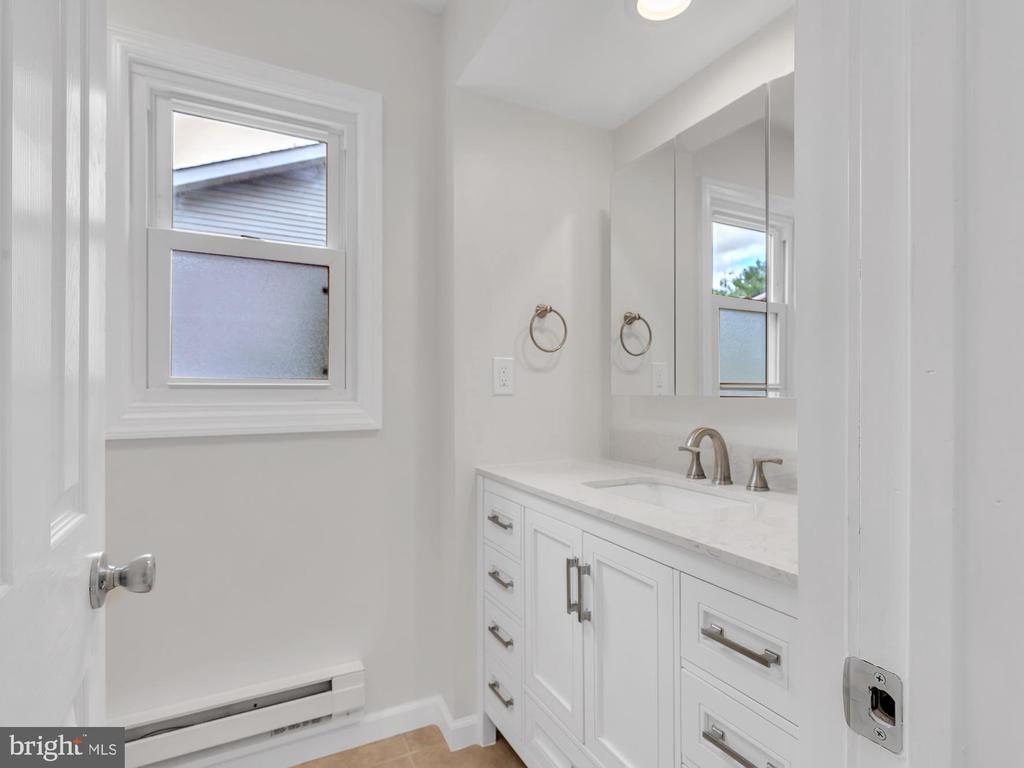 28 SYCAMORE ROAD Unit: 45