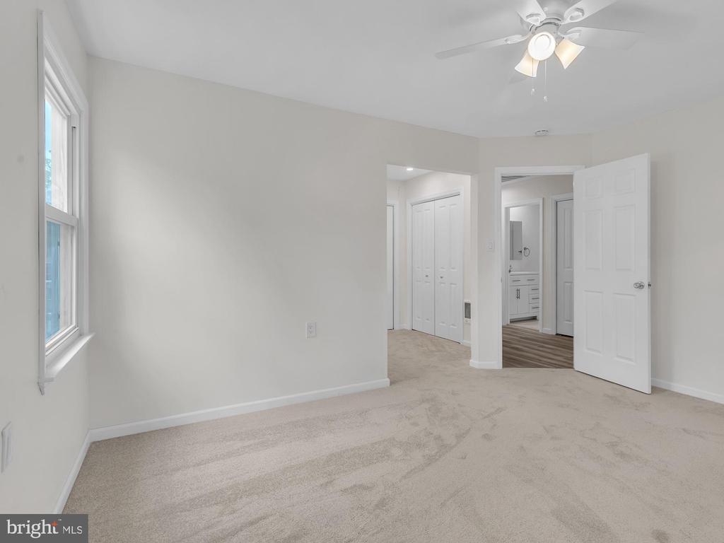 28 SYCAMORE ROAD Unit: 45