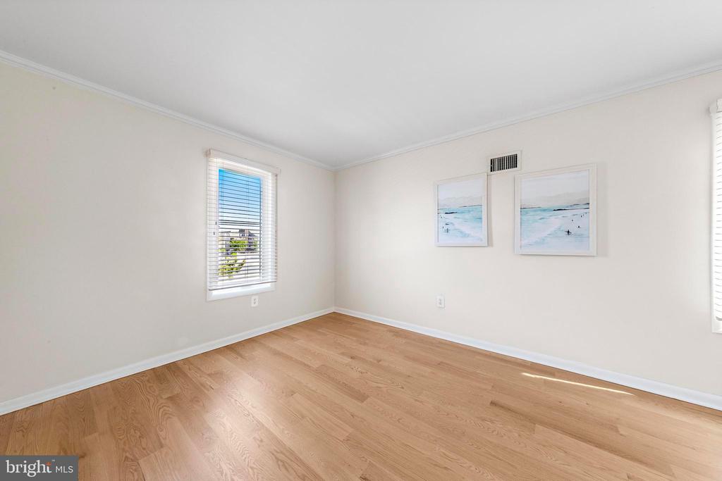 1131 LONG BEACH BOULEVARD