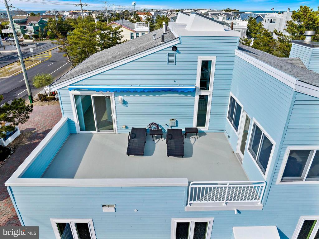 1131 LONG BEACH BOULEVARD