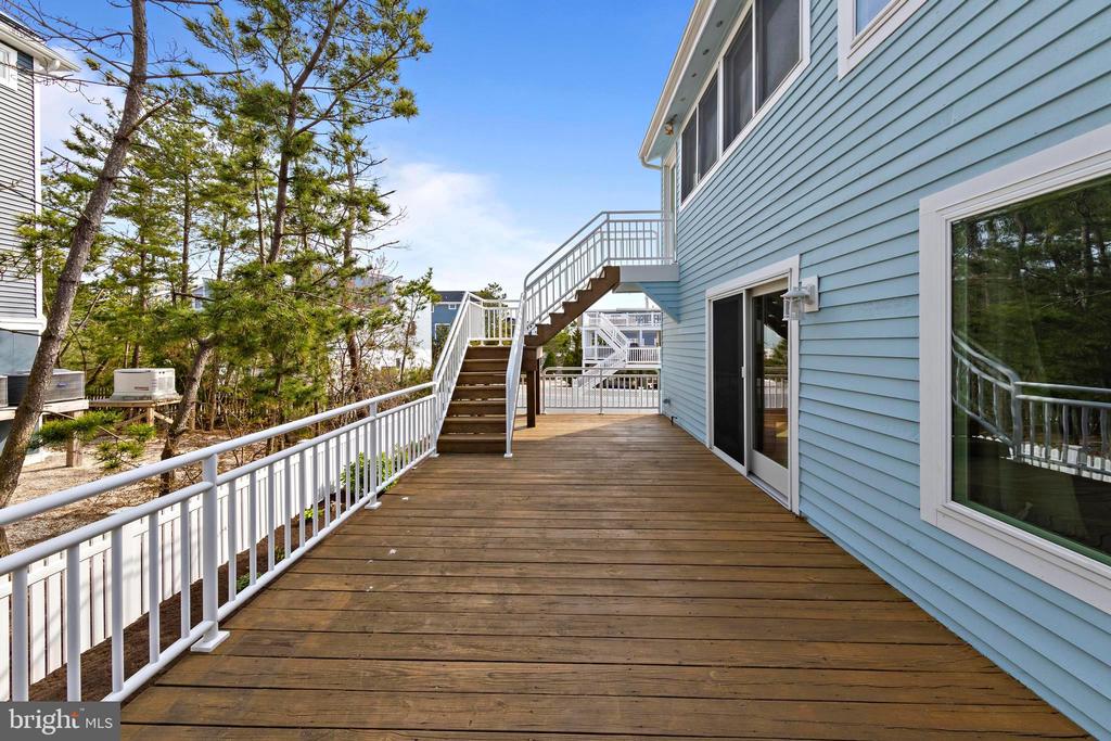 1131 LONG BEACH BOULEVARD