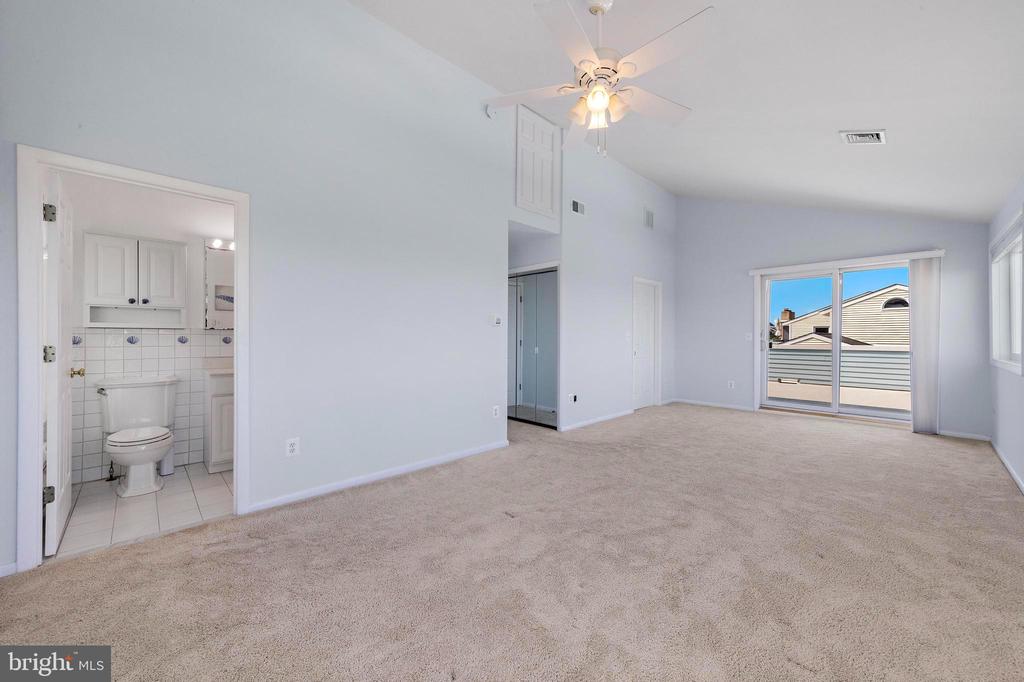 1131 LONG BEACH BOULEVARD