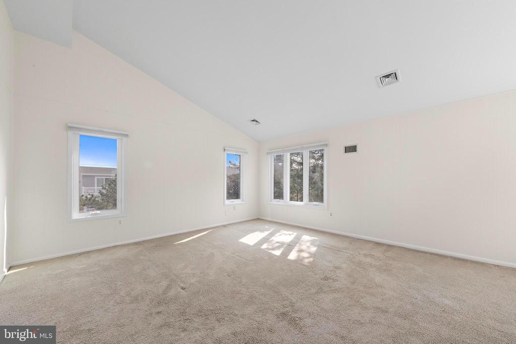 1131 LONG BEACH BOULEVARD