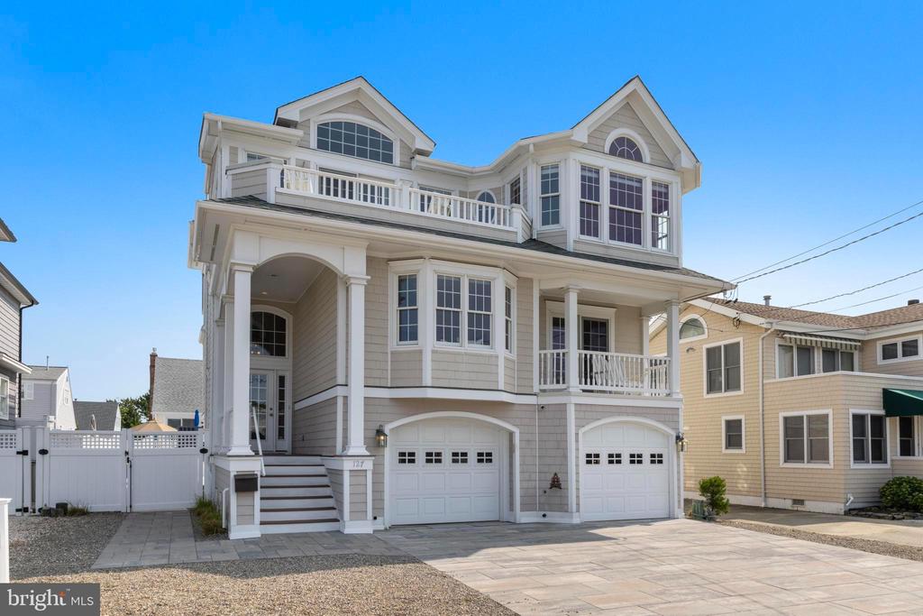 127 W NEW JERSEY AVENUE
