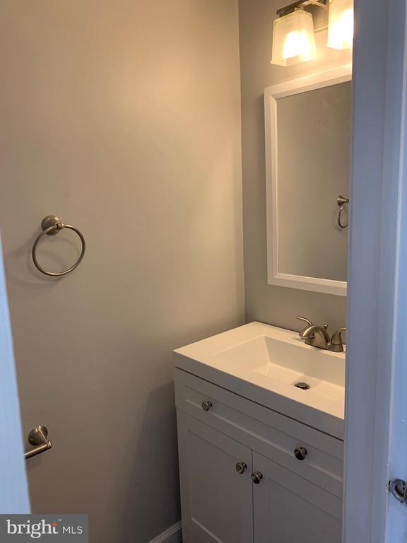 12 COHANZICK COURT