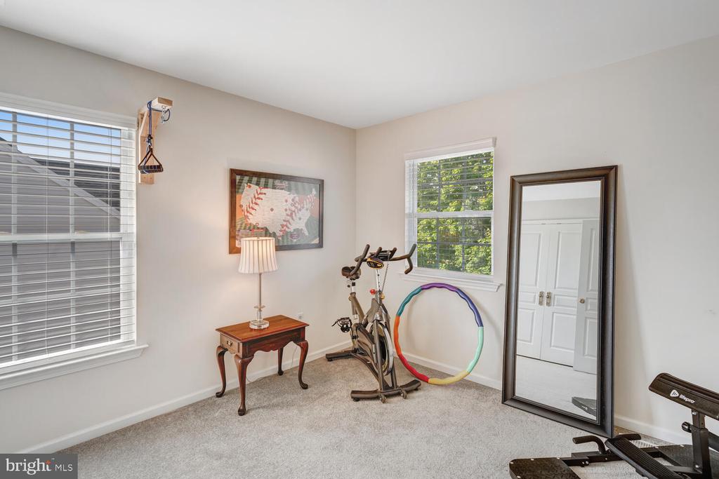 27 WATERS EDGE DRIVE
