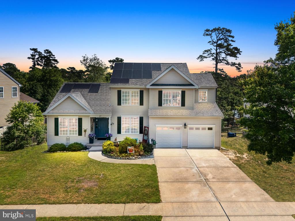 27 WATERS EDGE DRIVE